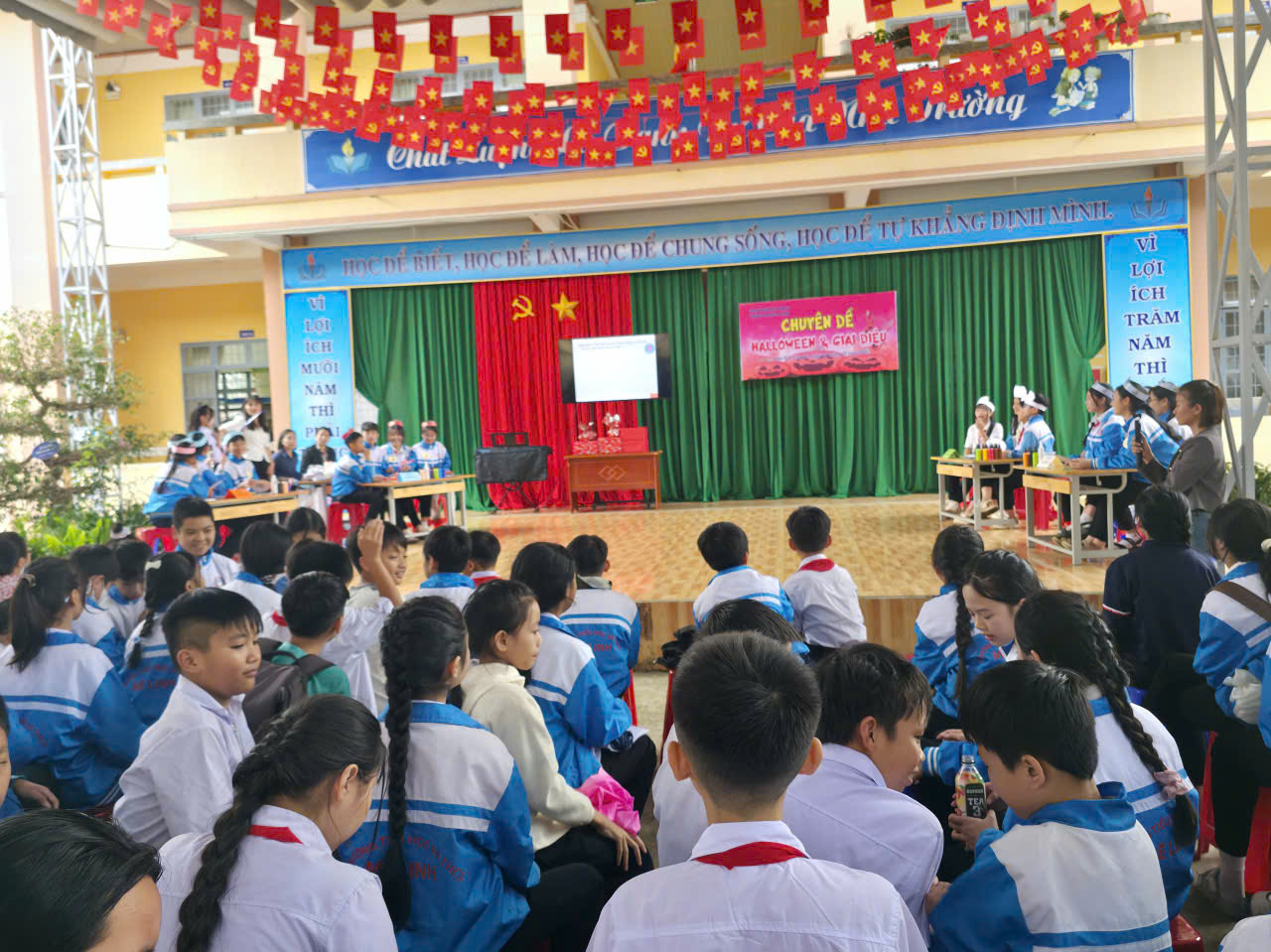 🎃 CHUYÊN ĐỀ CẤP TRƯỜNG “HALLOWEEN VÀ GIAI ĐIỆU” – MỘT CHIỀU ẤN TƯỢNG TẠI TRƯỜNG TH&THCS MÊ LINH 🎶